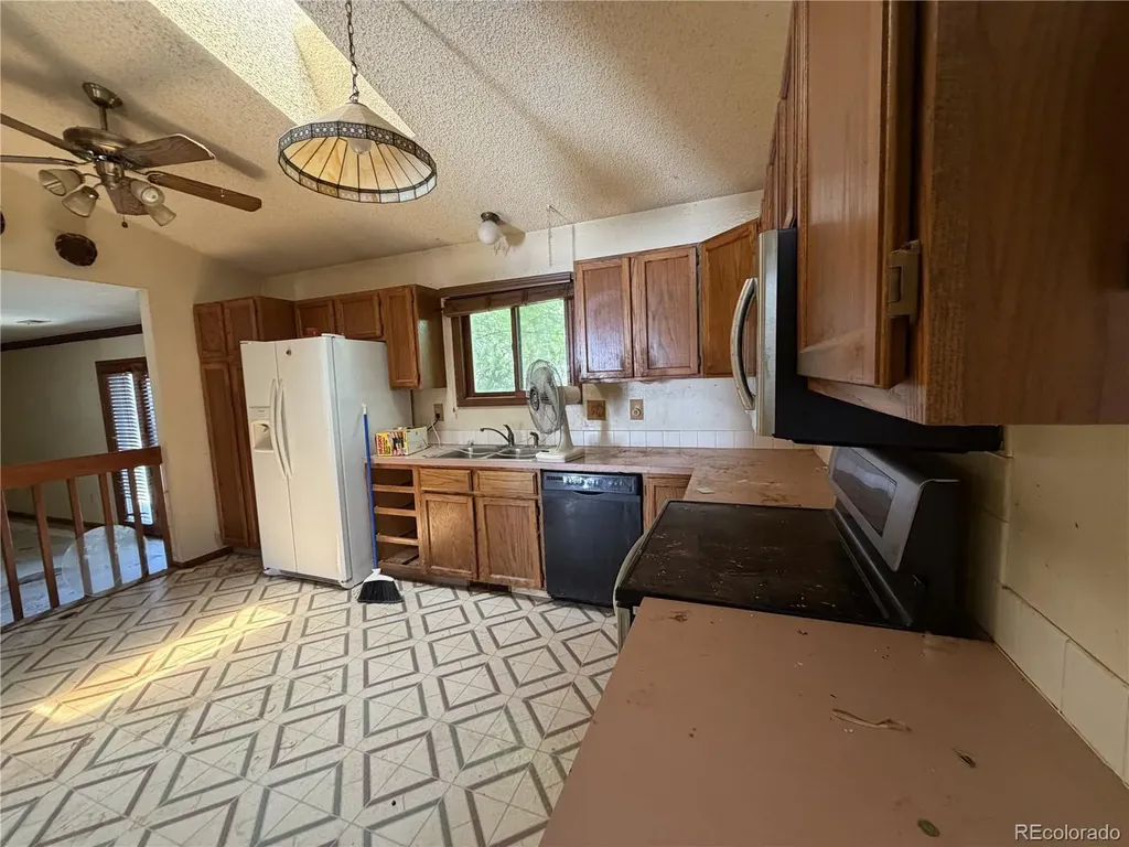 1674 Saulsbury Court Loveland CO 80538