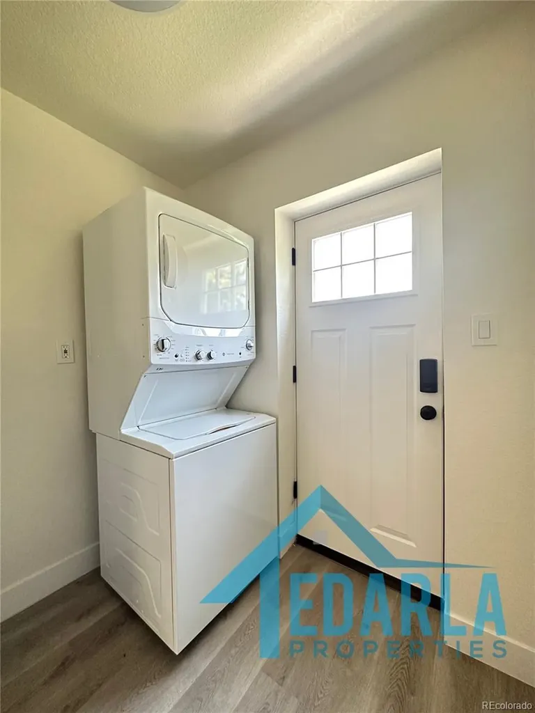 1070 S Irving Street Denver CO 80219