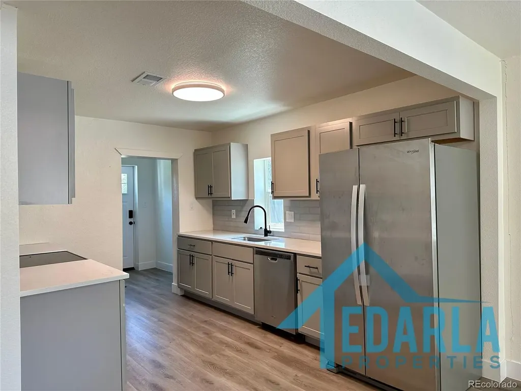 1070 S Irving Street Denver CO 80219