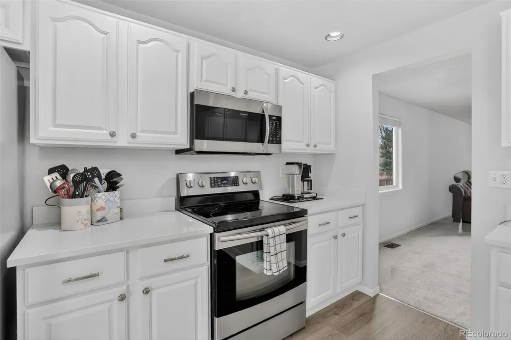 178 Maplewood Drive Erie CO 80516