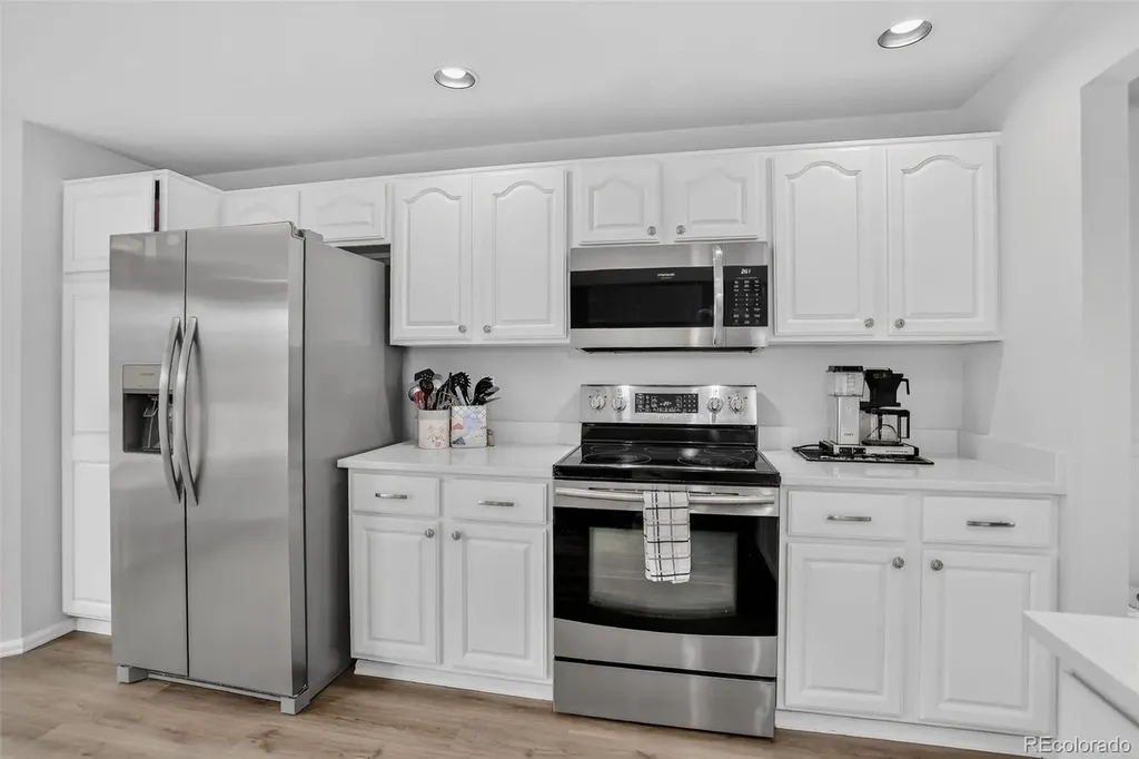 178 Maplewood Drive Erie CO 80516