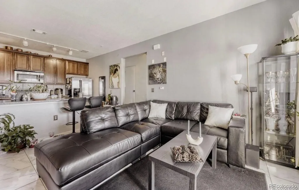 2682 S Cathay Way Aurora CO 80013
