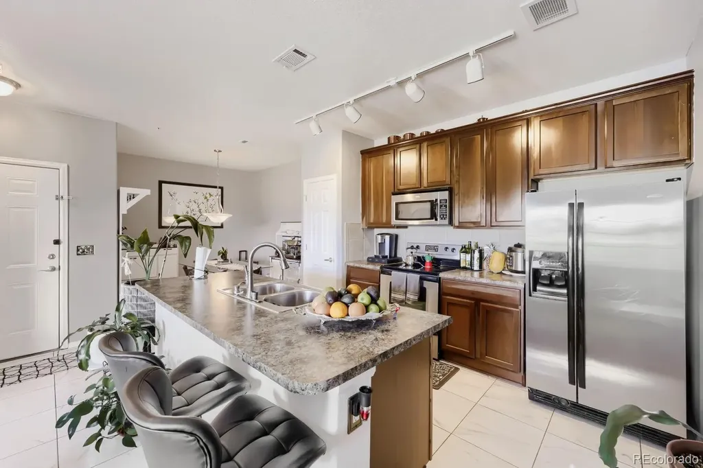 2682 S Cathay Way Aurora CO 80013