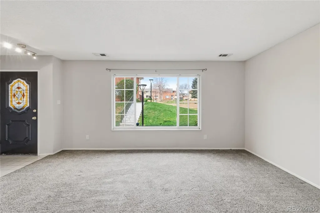 9209 E Nassau Avenue Denver CO 80237