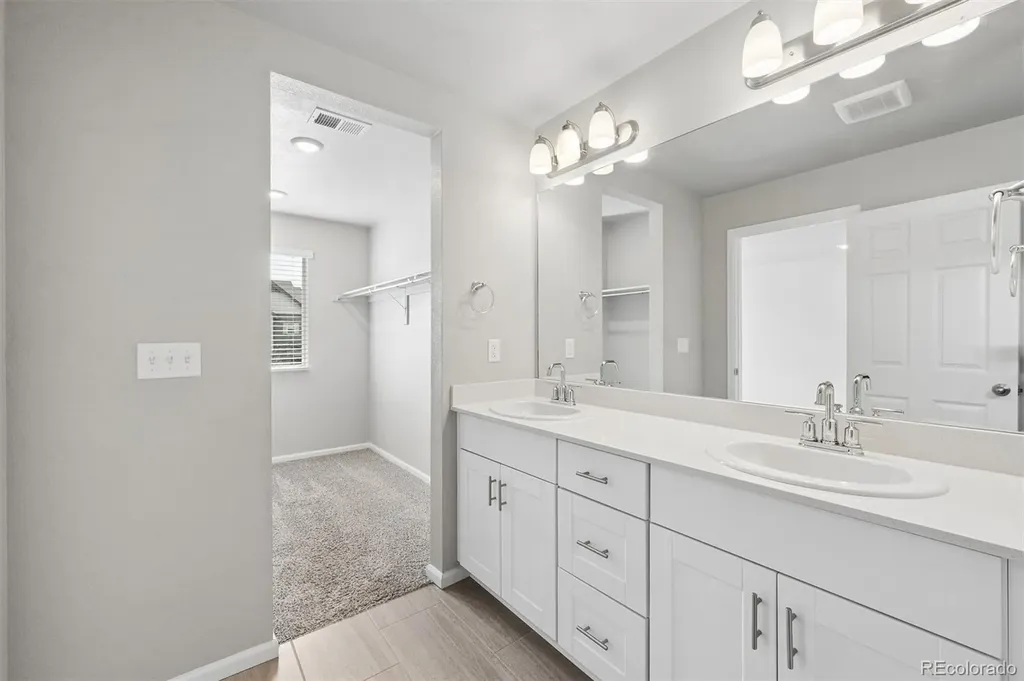 6381 N Malaya Street Aurora CO 80019