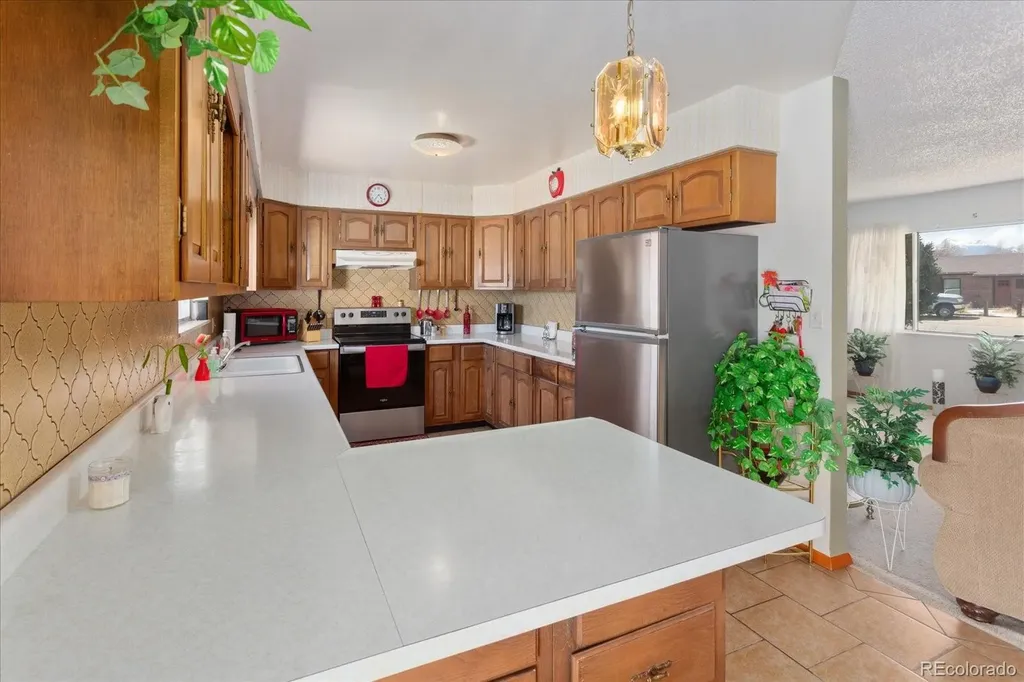 1405 K Street Salida CO 81201