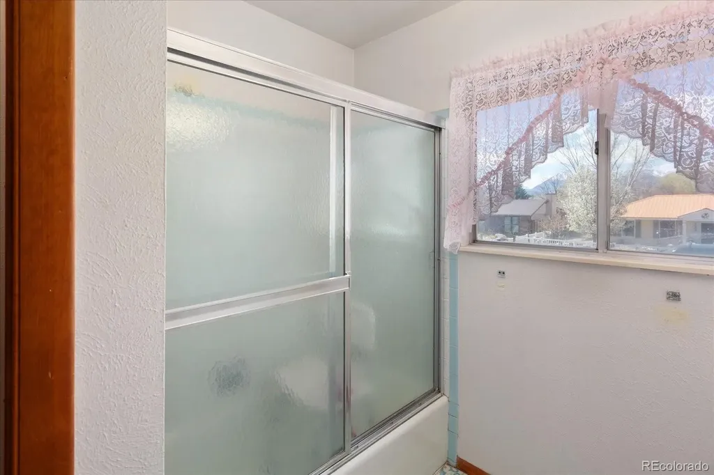 1405 K Street Salida CO 81201