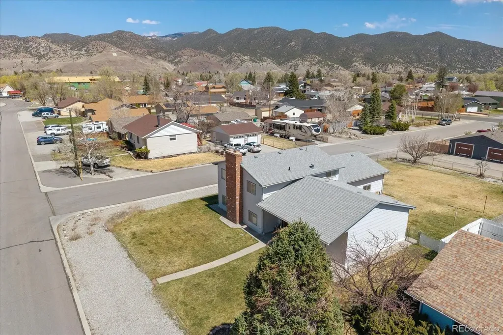 1405 K Street Salida CO 81201