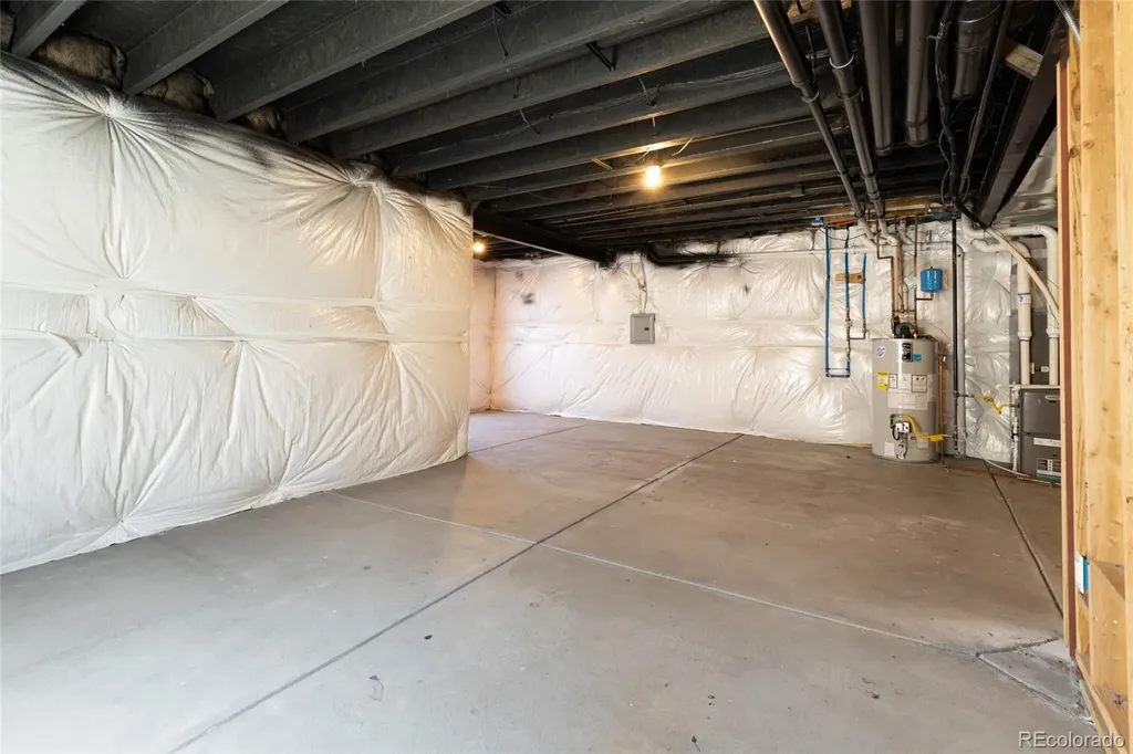 135 Foxtail Drive Hudson CO 80642
