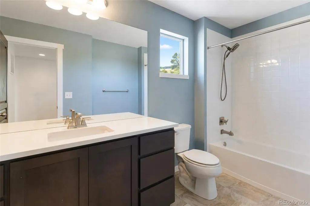 135 Foxtail Drive Hudson CO 80642