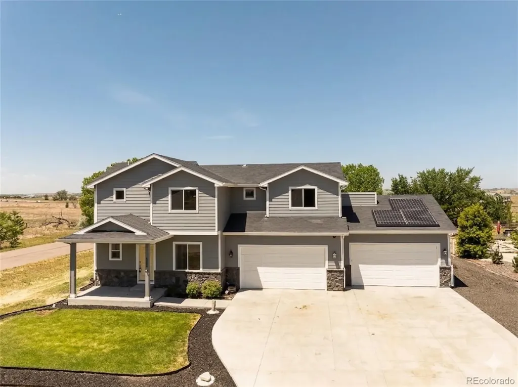 135 Foxtail Drive Hudson CO 80642