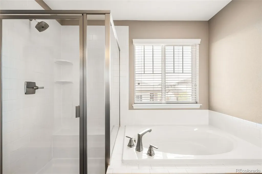 111 S Jackson Gap Way Aurora CO 80018