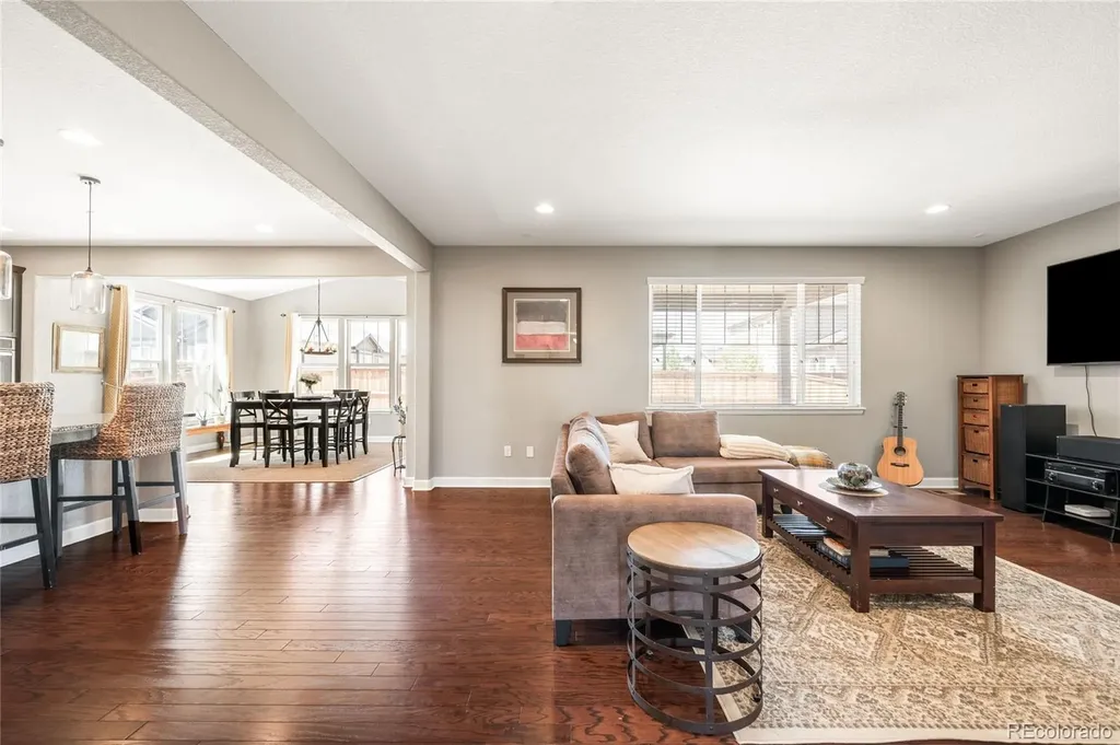 111 S Jackson Gap Way Aurora CO 80018
