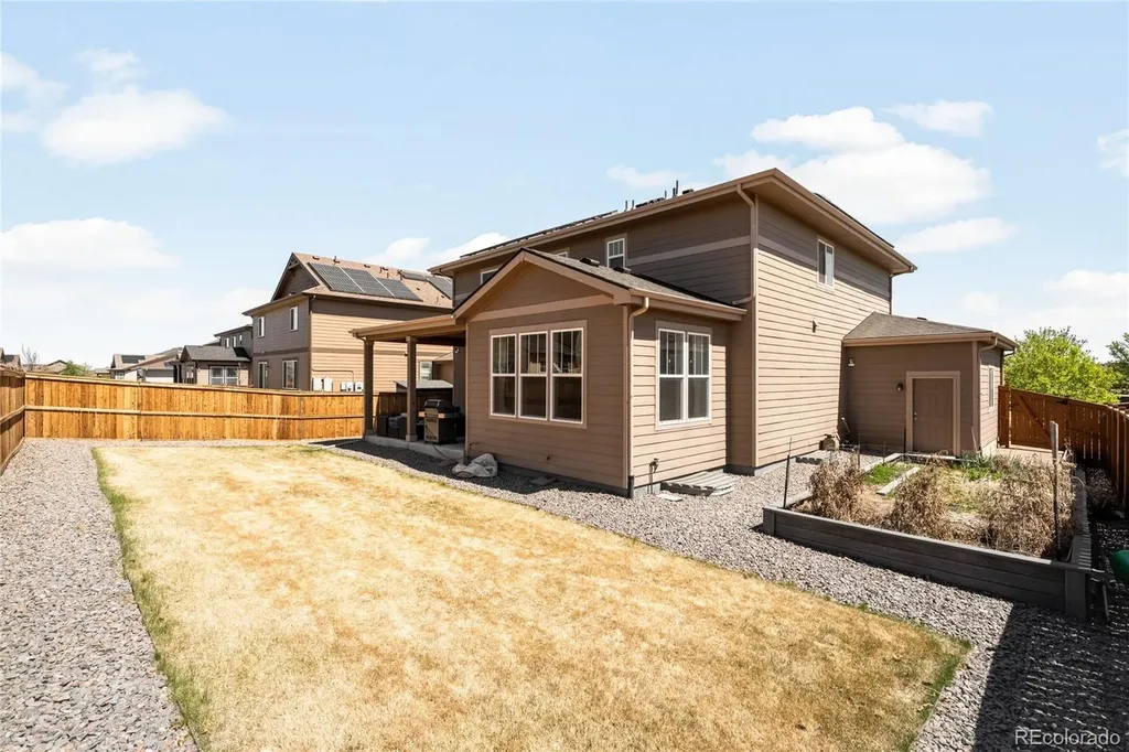 111 S Jackson Gap Way Aurora CO 80018