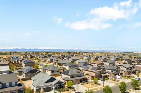 111 S Jackson Gap Way Aurora CO 80018
