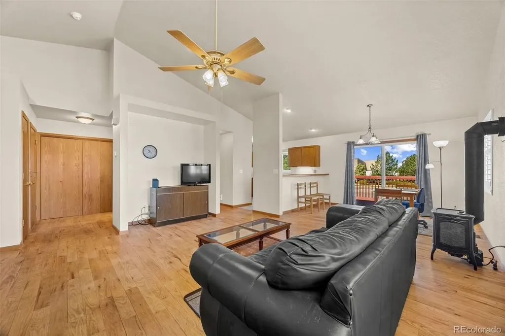 220 Manor Court Windsor CO 80550