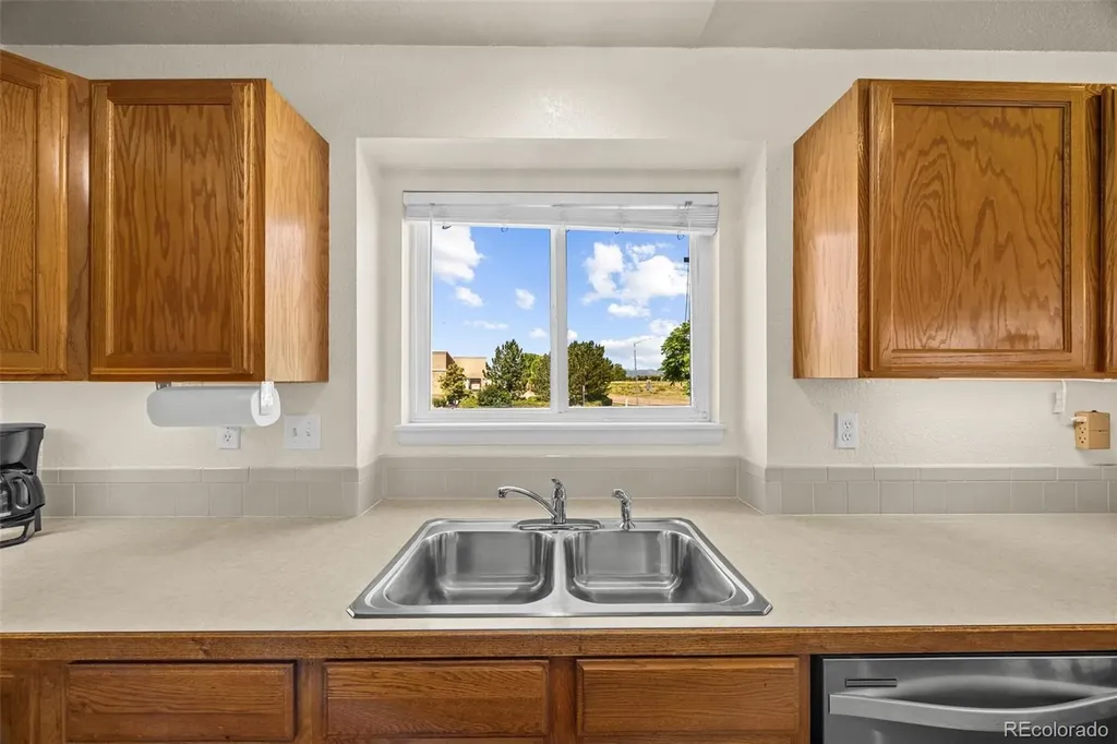 220 Manor Court Windsor CO 80550