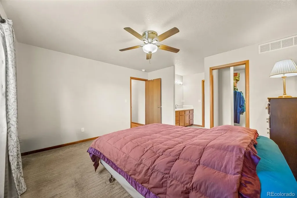 220 Manor Court Windsor CO 80550