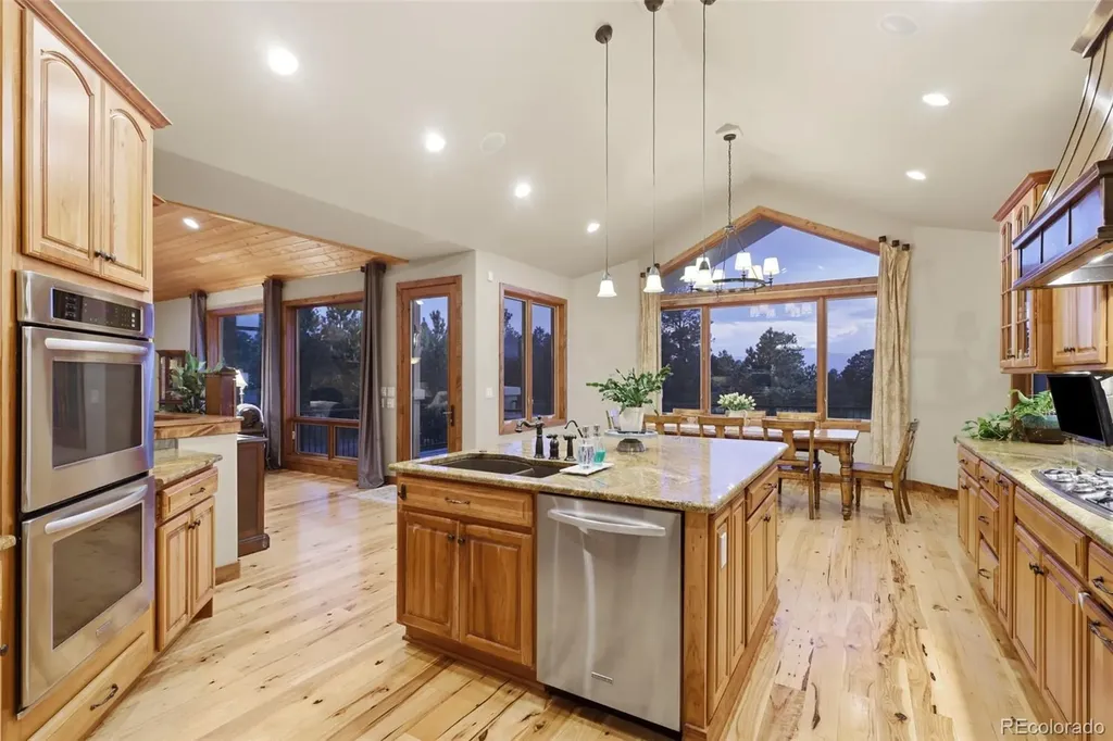 4330 Ridgeway Lane Colorado Springs CO 80908