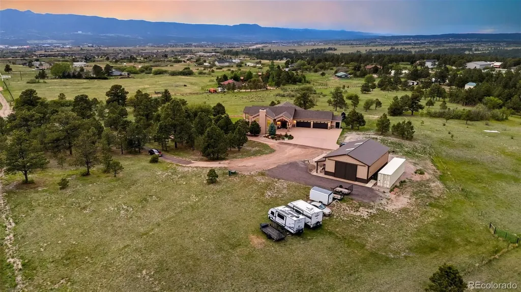 4330 Ridgeway Lane Colorado Springs CO 80908