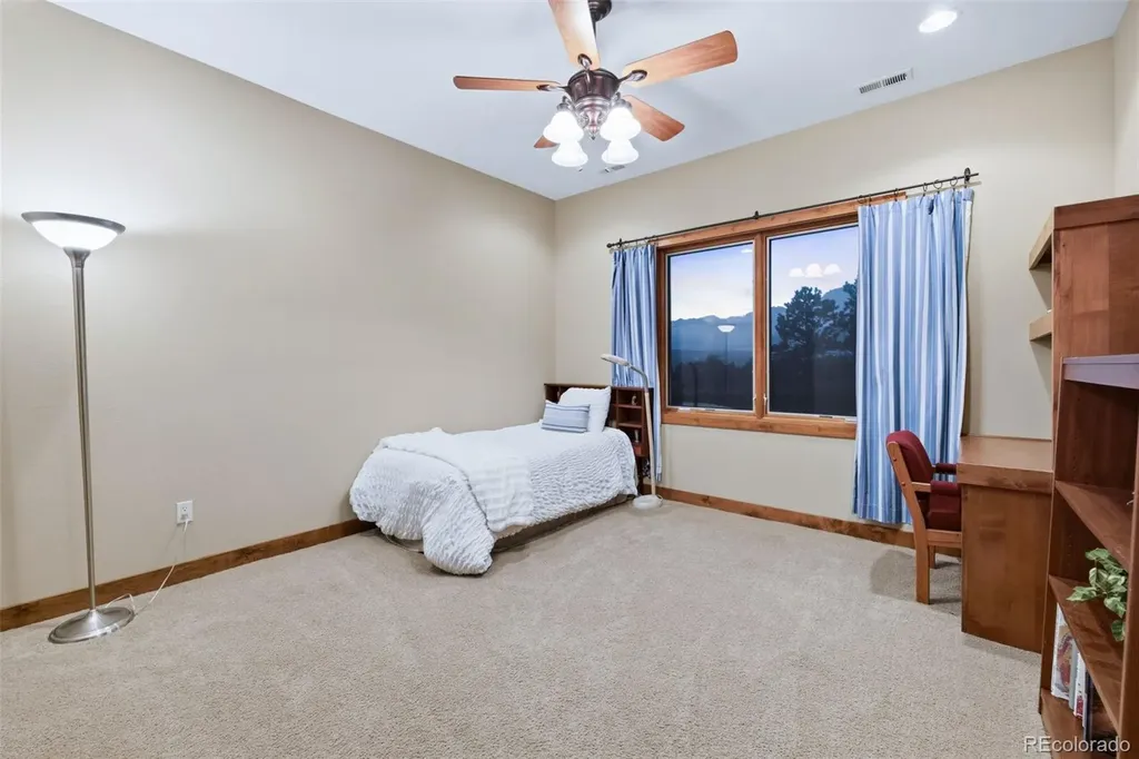 4330 Ridgeway Lane Colorado Springs CO 80908