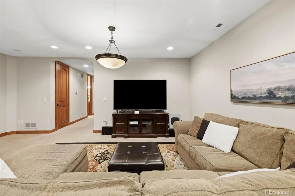 4330 Ridgeway Lane Colorado Springs CO 80908