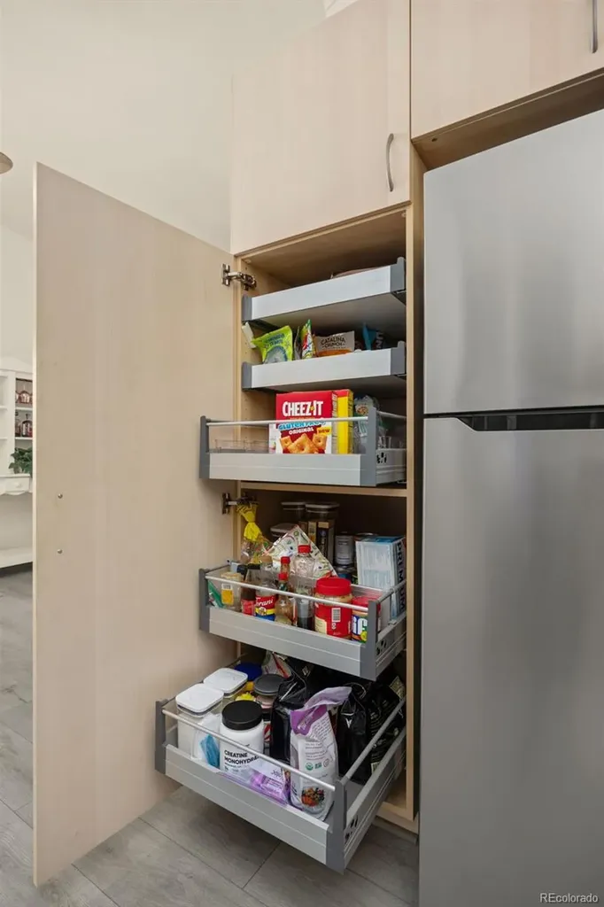 6922 W 87th Way Arvada CO 80003