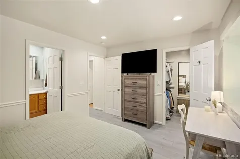 6922 W 87th Way Arvada CO 80003