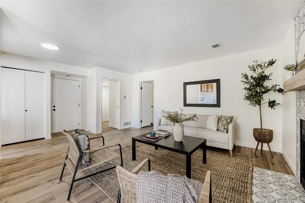 3023 S Ursula Circle Aurora CO 80014