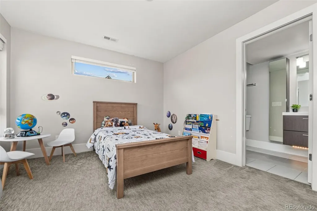 4477 N Vrain Street Denver CO 80212