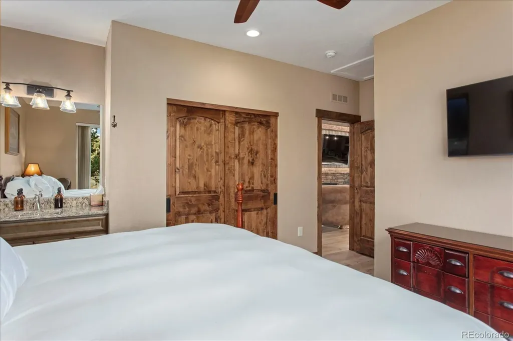 14982 Mary Murphy Drive Nathrop CO 81236