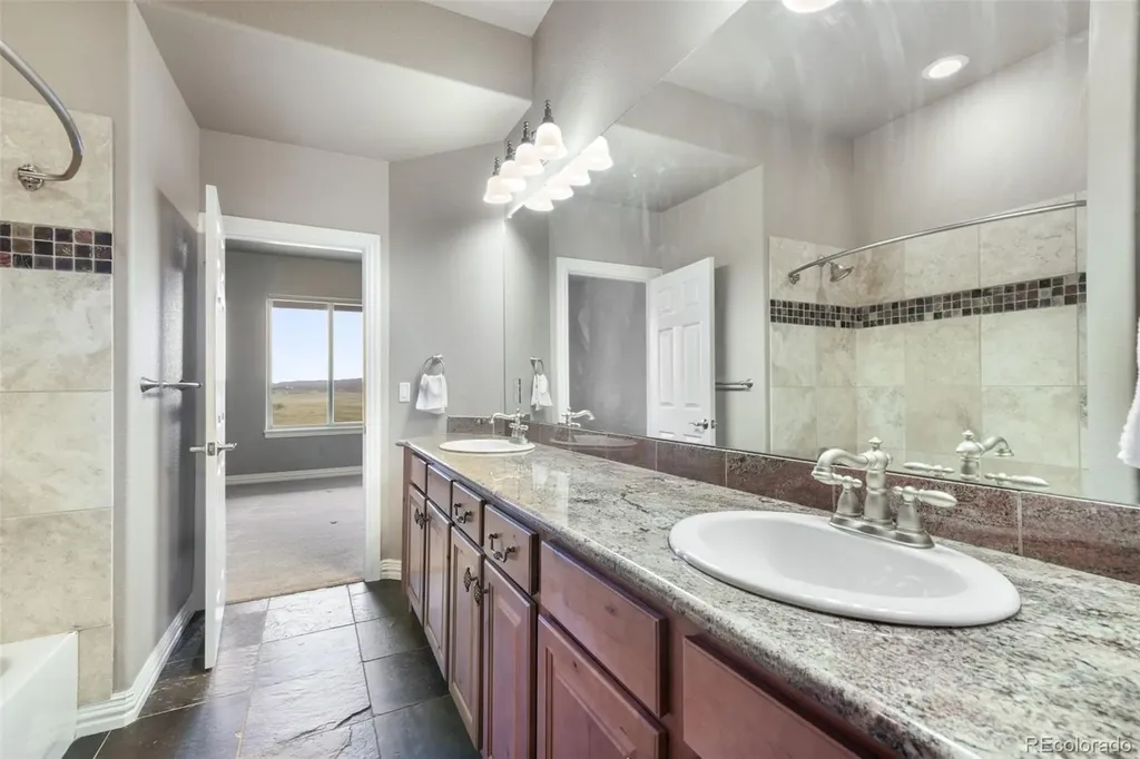 5441 Country Club Drive Larkspur CO 80118