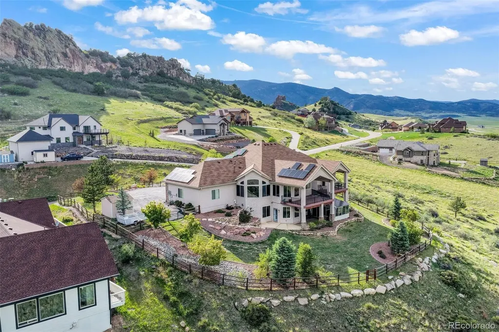 5441 Country Club Drive Larkspur CO 80118