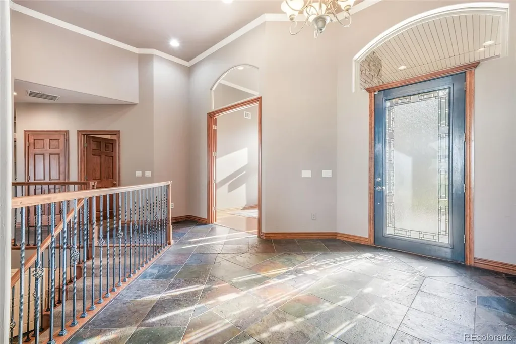 5441 Country Club Drive Larkspur CO 80118