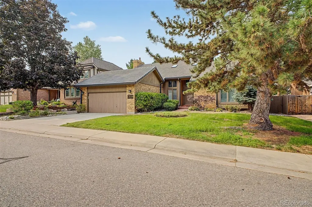 8247 Lodgepole Trail Lone Tree CO 80124