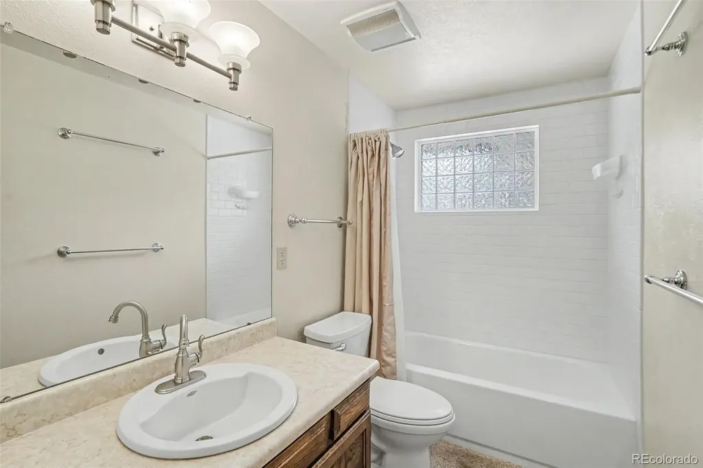 435 Dione Place Lone Tree CO 80124