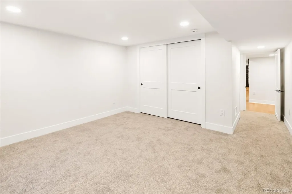 2005 Nelson Street Lakewood CO 80215