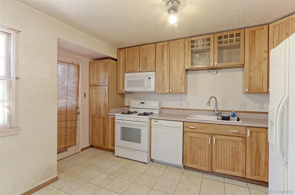 9460 High Street Denver CO 80229