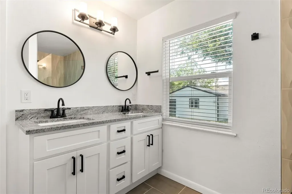 1227 Ash Street Denver CO 80220