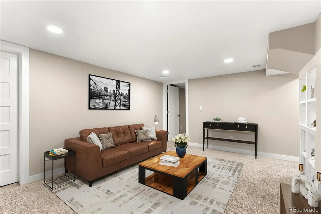 1227 Ash Street Denver CO 80220