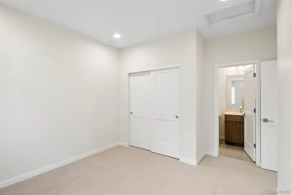 8960 Bellsong Circle Littleton CO 80125