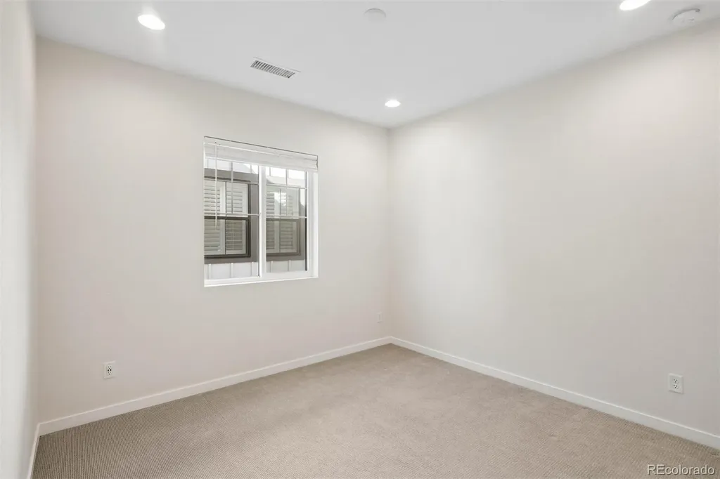 8960 Bellsong Circle Littleton CO 80125