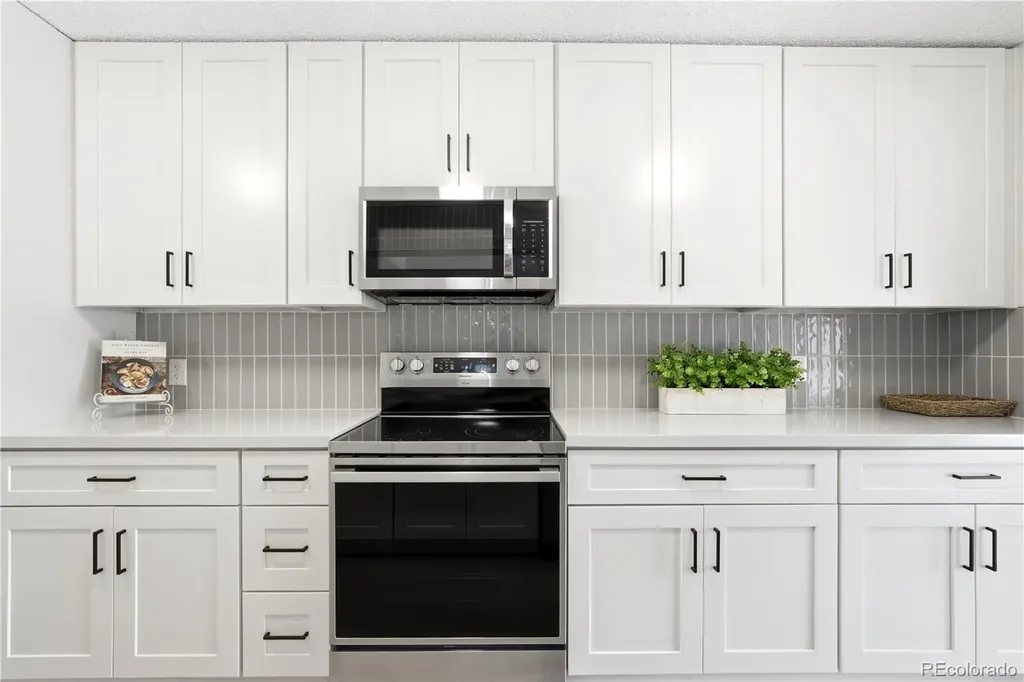 7865 E Mississippi Avenue Denver CO 80247
