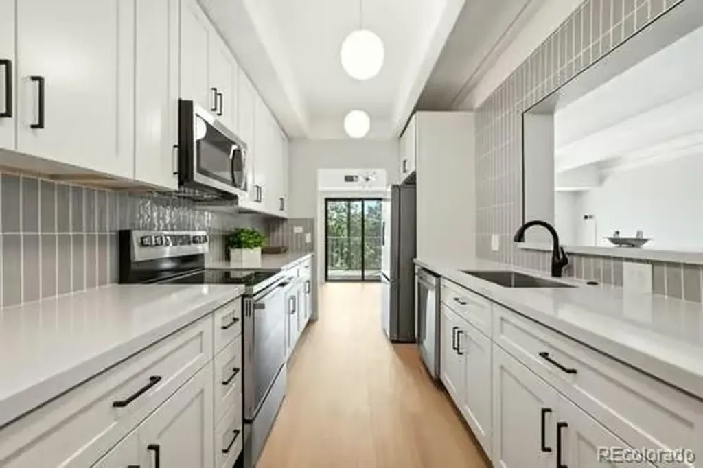 7865 E Mississippi Avenue Denver CO 80247