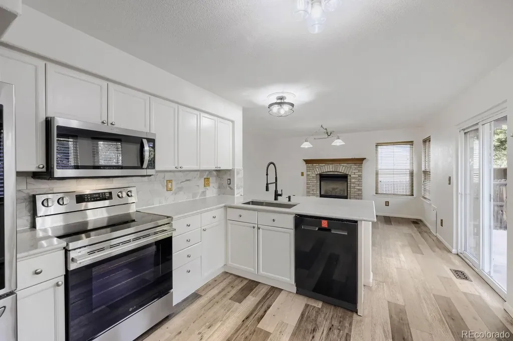 4324 Ceylon Court Denver CO 80249