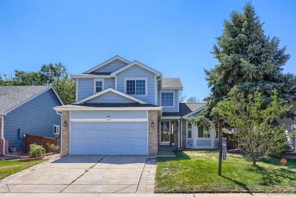 4324 Ceylon Court Denver CO 80249