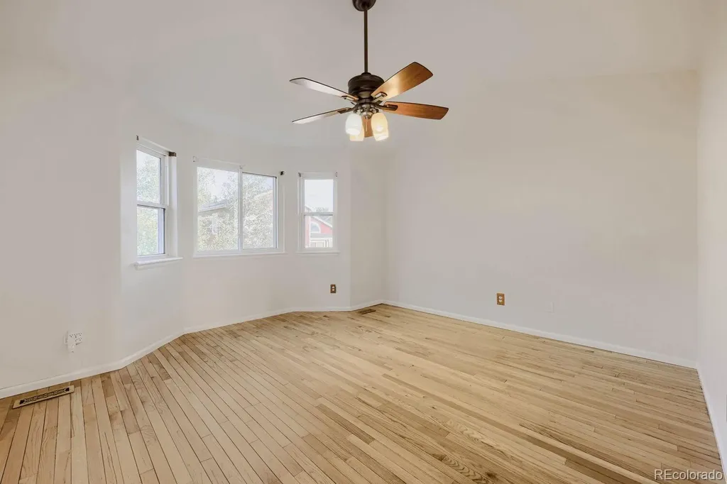 4324 Ceylon Court Denver CO 80249