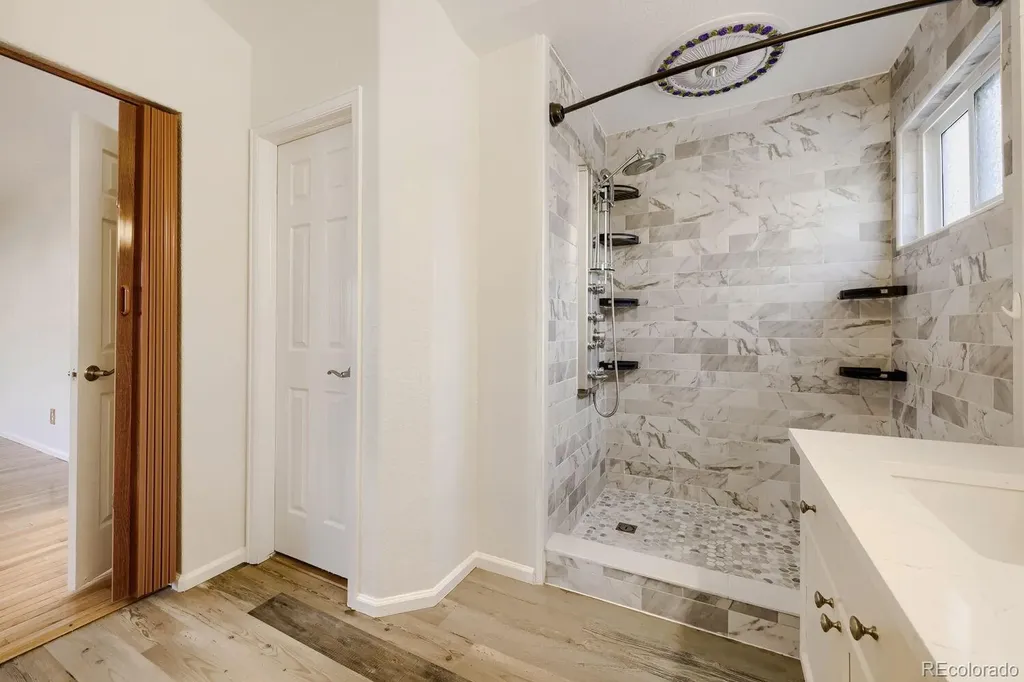 4324 Ceylon Court Denver CO 80249