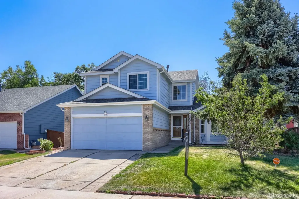 4324 Ceylon Court Denver CO 80249