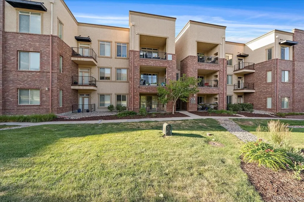 301 Inverness Way Englewood CO 80112